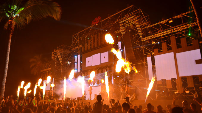 electric-paradise-2015