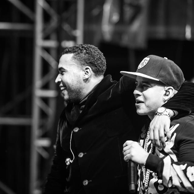 Daddy Yankee y Don Omar estarán como panelistas en los Bollboard