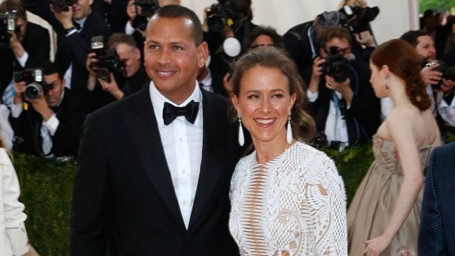 Alex Rodríguez y Anne Wojcicki asistieron como pareja en la Met Gala