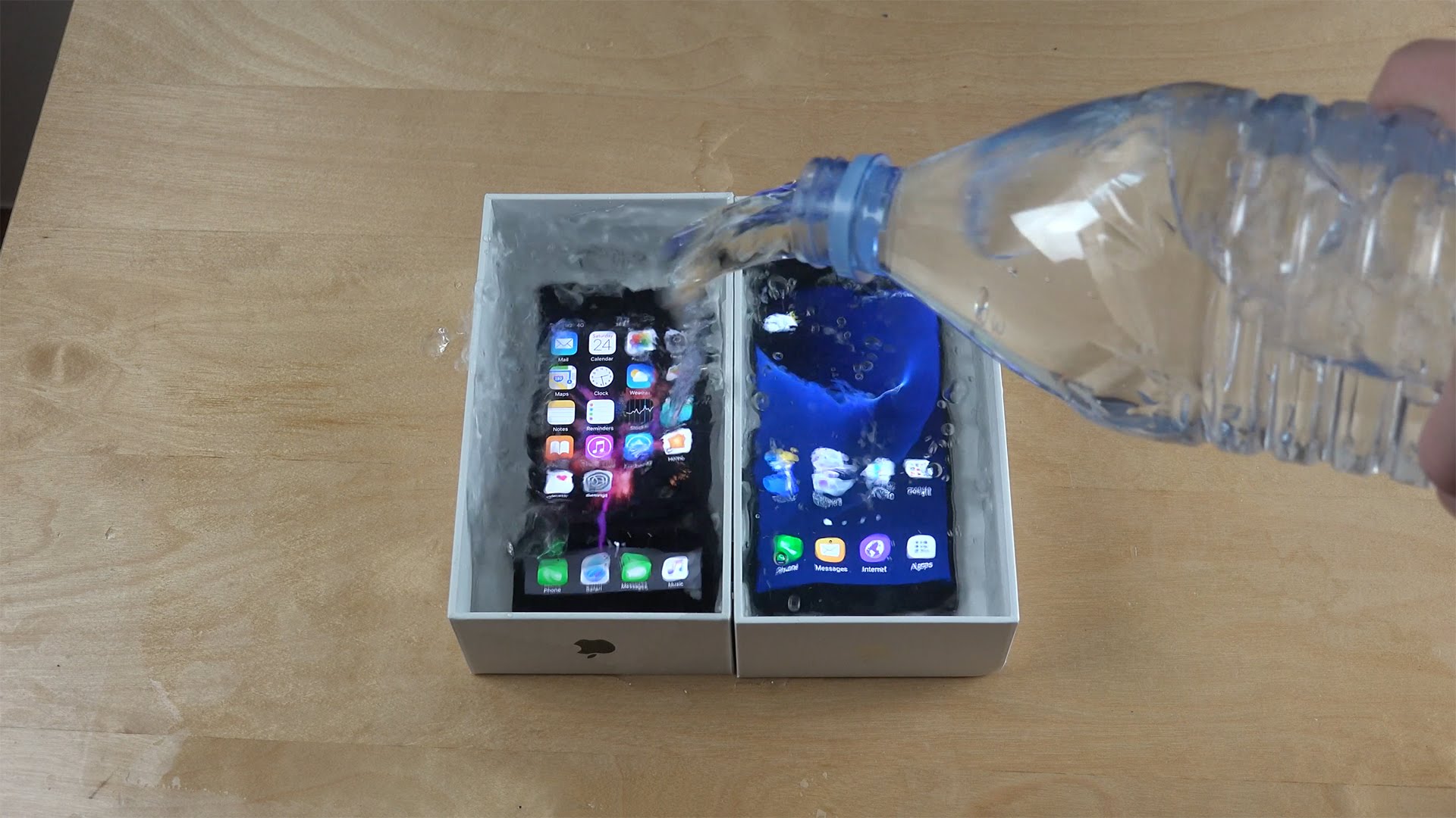 iPhone 7 vs Galaxy S7: el desafío bajo el agua