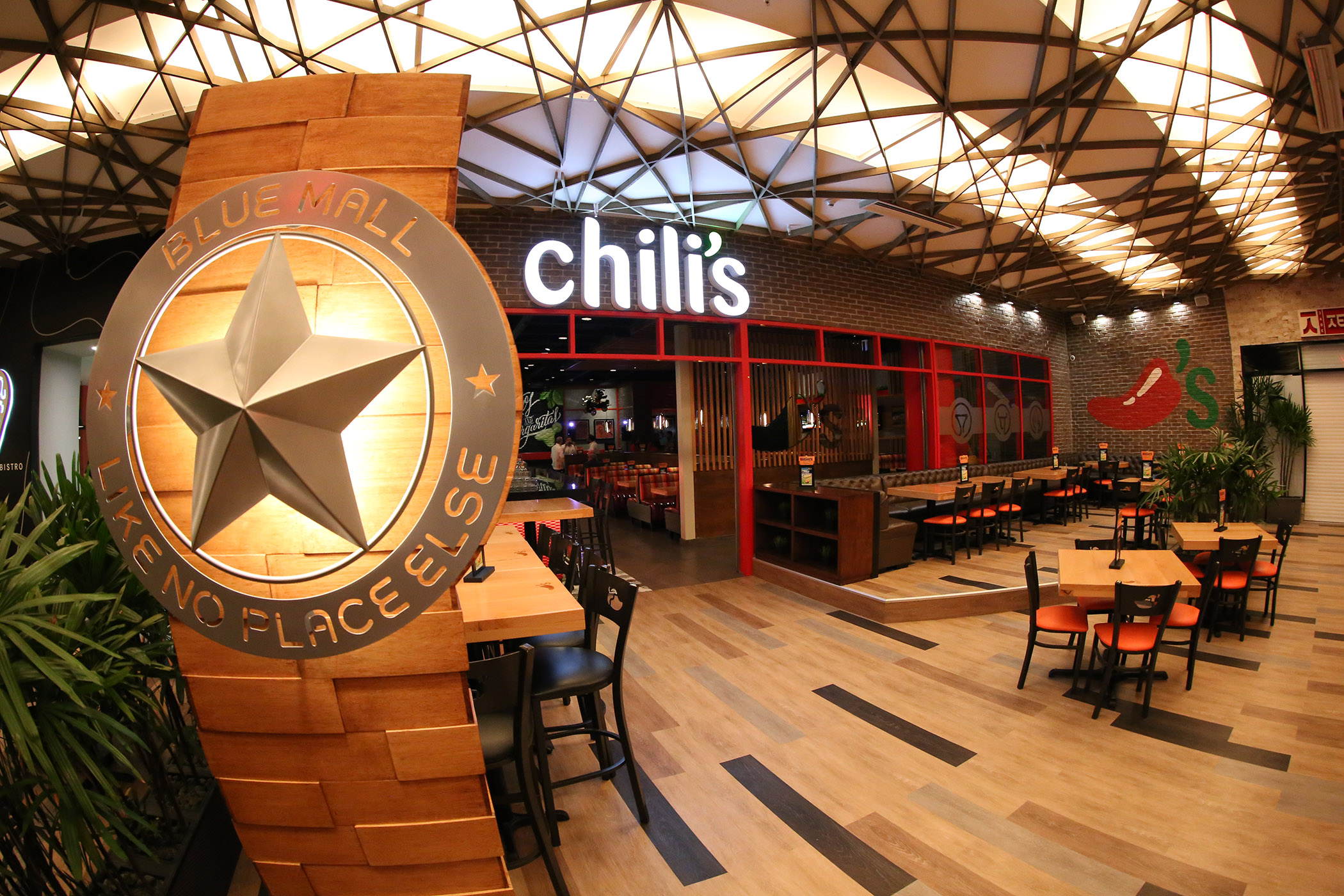 Chili’s inaugura nuevo restaurante en BlueMall Santo Domingo
