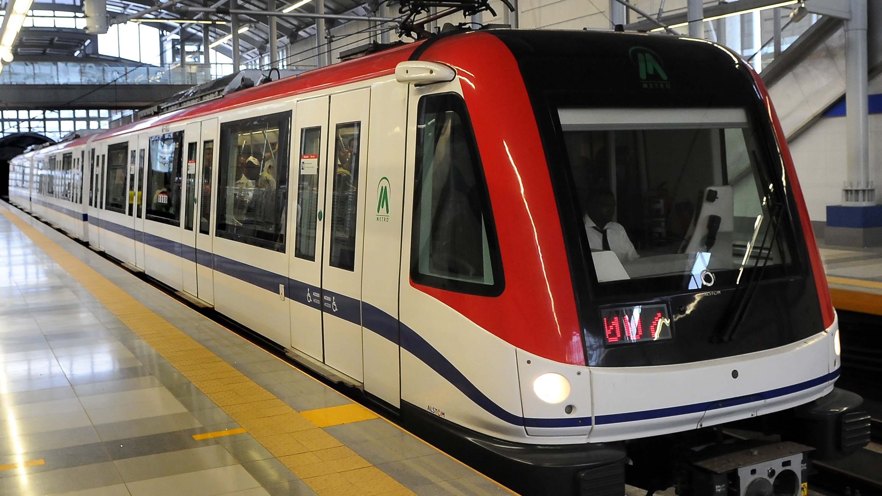 Confirman accidente en estación Mamá Tingó del Metro