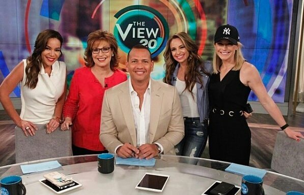 Alex Rodríguez confirma su relación con Jennifer López: “Es obvio”