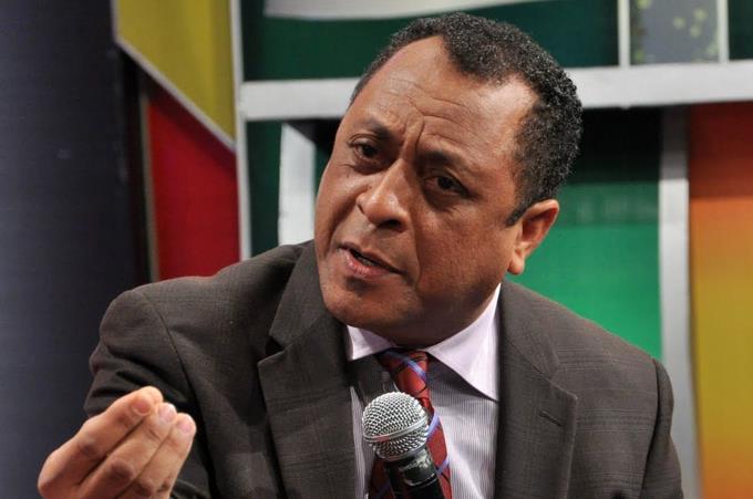 Michael Miguel Holguín considera que Jennifer López no es un buen ejemplo para la juventud