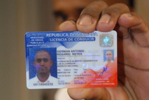 Nuevos plazos para obtener la licencia de conducir en RD