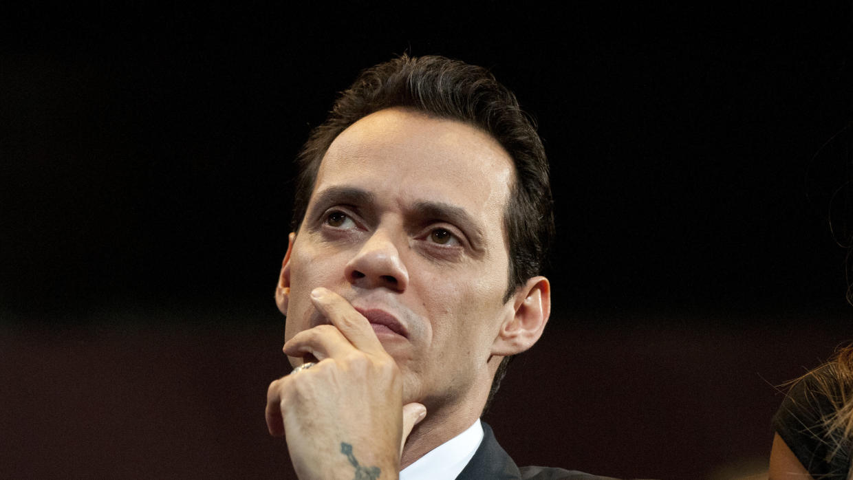 "Señor presidente, cierre la maldita boca", le dice el cantante Marc Anthony a Donald Trump