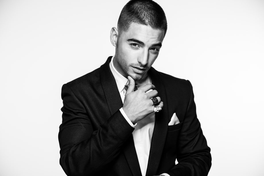 Lo que le ha costado a Maluma negar beso a una fan