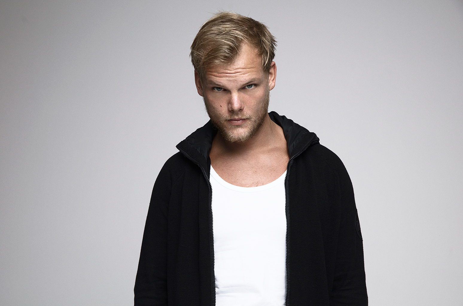 Fallece Dj Avicii  a sus 28 años de edad