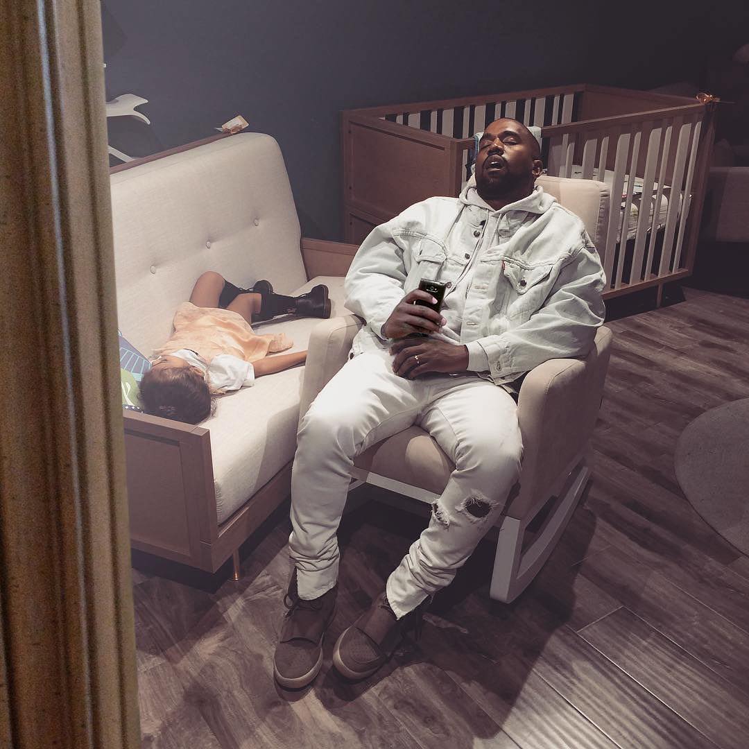 Kim Kardashian y Kanye West esperan su cuarto bebé