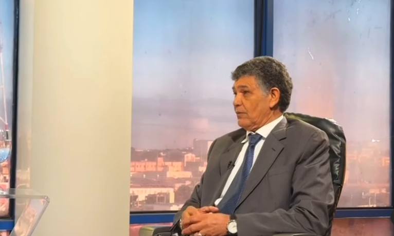 Alcalde Francisco Peña pide permiso de 2 años