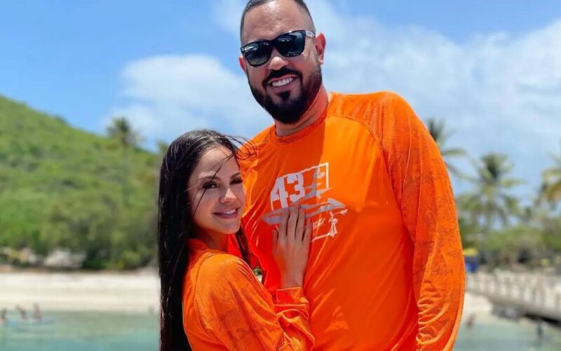 Raphy Pina sorprende a Natti Natasha con lujoso reloj