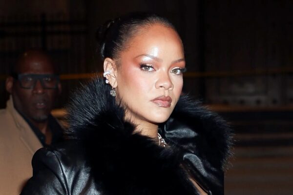 Rihanna le tira a Drake en Instagram